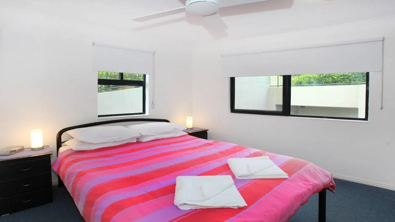 Unit 1 The Rocks Apartman Coolum Beach 0*,  Ausztrália